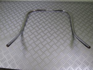 VESPA 50cc & Primavera Entourages de tablier chromés.