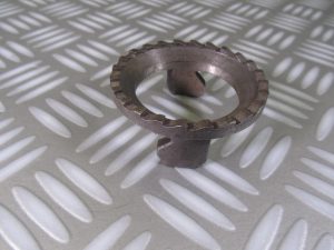 VESPA ACMA 1954/1958 Bague dentée de kick. (a)