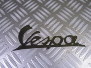 VESPA Sigle de tablier. (e)