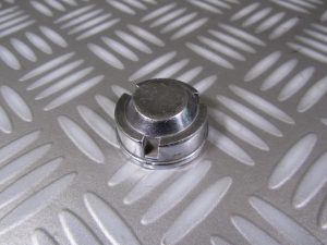 LAMBRETTA LD Écrou de roue arrière chromé. (Type A) (3)