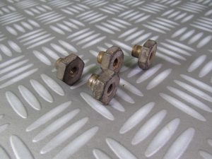 VESPA ACMA Écrous de roue M8 21 mm. (d)